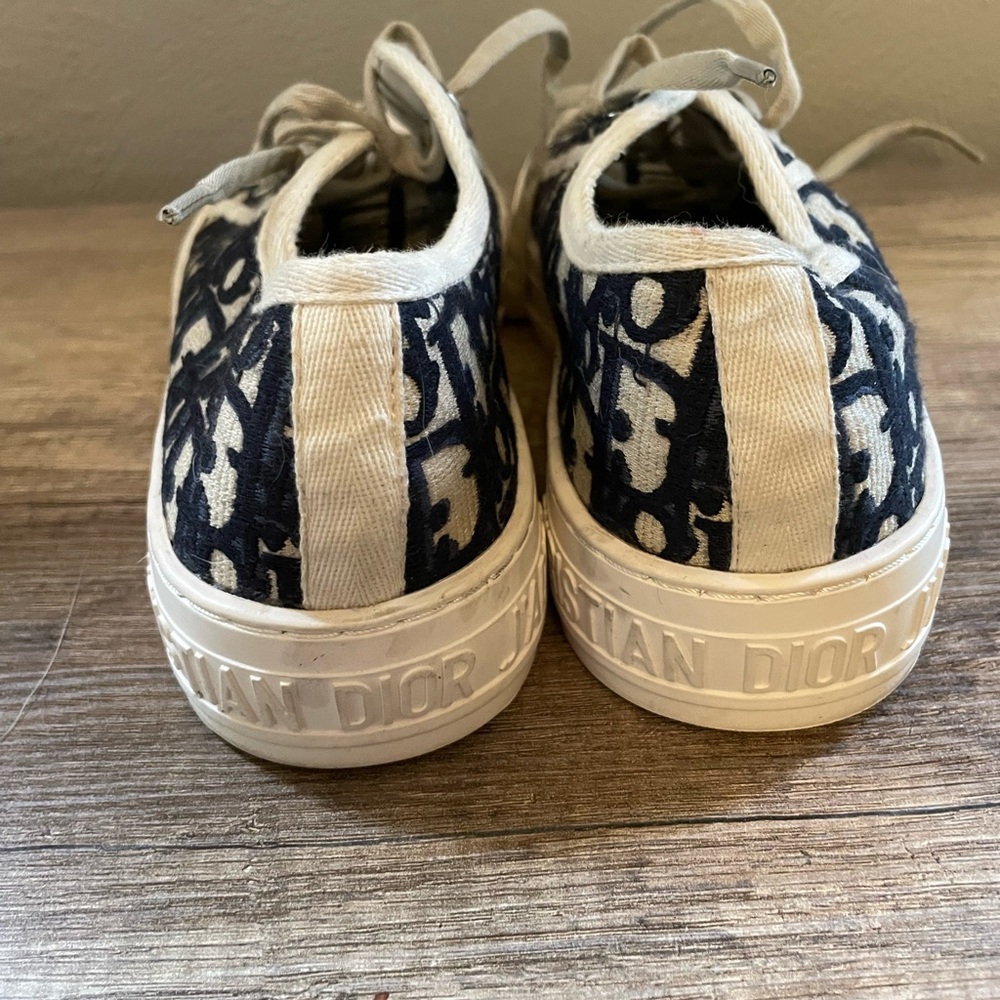 Dior Walk’n’Dior deep blue embroidered sneaker size 8 - Picture 7 of 9